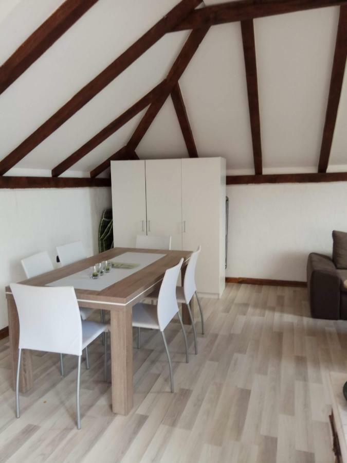 Apartman Slava Tisno Exterior foto