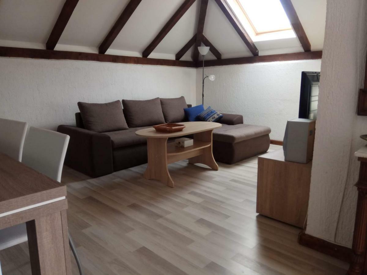 Apartman Slava Tisno Exterior foto
